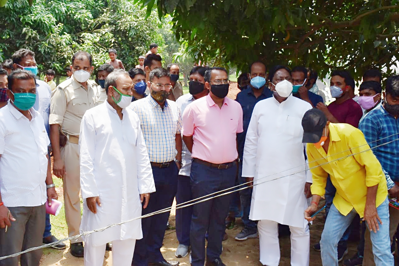 बाढ़ प्रभावित किसान व लोगों को   मुआवजे की राशि मिलेगी जल्द :  उपायुक्त